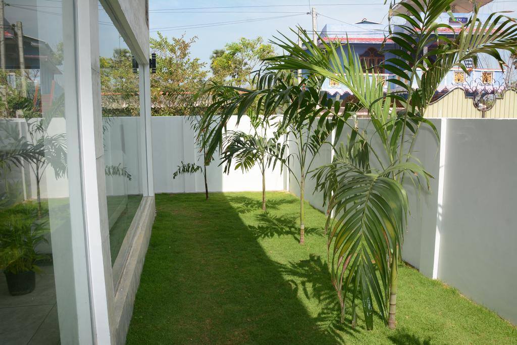 Hotel Tobiko Trincomalee Exterior foto