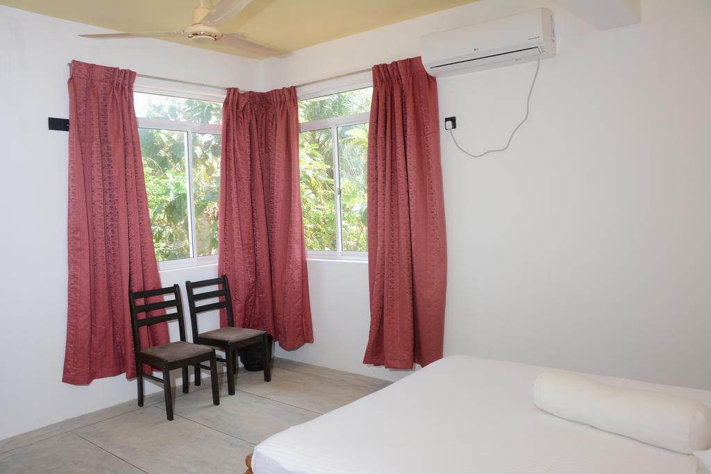 Hotel Tobiko Trincomalee Exterior foto